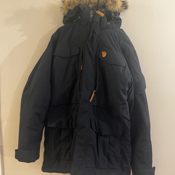 Fjallraven Yupik Parka Navy Men’s Medium Jacket - Excellent Condition - Picture 3 of 4